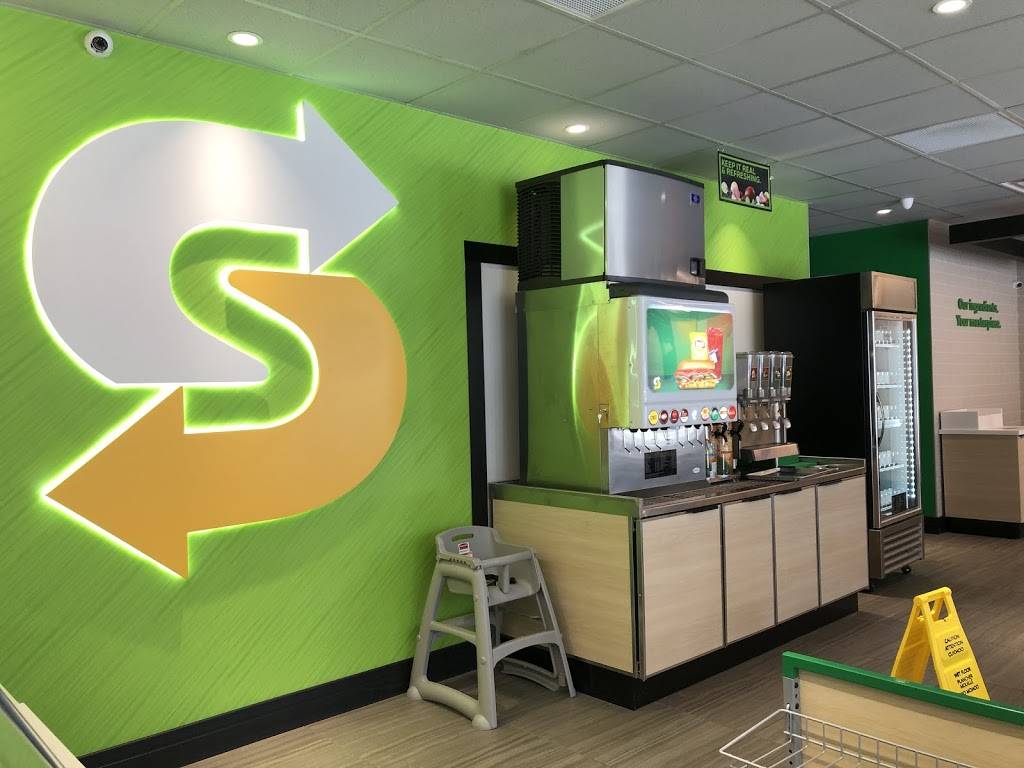 Subway | meal takeaway | 1979 Brownsboro Rd, Louisville, KY 40206, USA | 5027420008 OR +1 502-742-0008