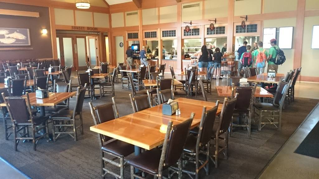 Cascade Grill | restaurant | 4001 SW Canyon Rd, Portland, OR 97221, USA | 5032261561 OR +1 503-226-1561