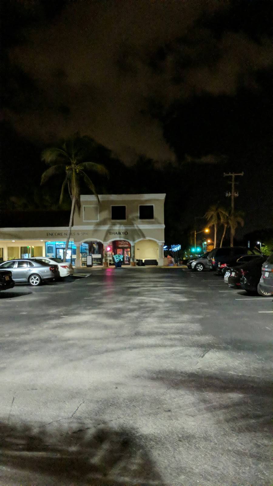 Thaikyo Asian Fusion | restaurant | 201 S Ocean Blvd, Lantana, FL 33462, USA | 5614257553 OR +1 561-425-7553