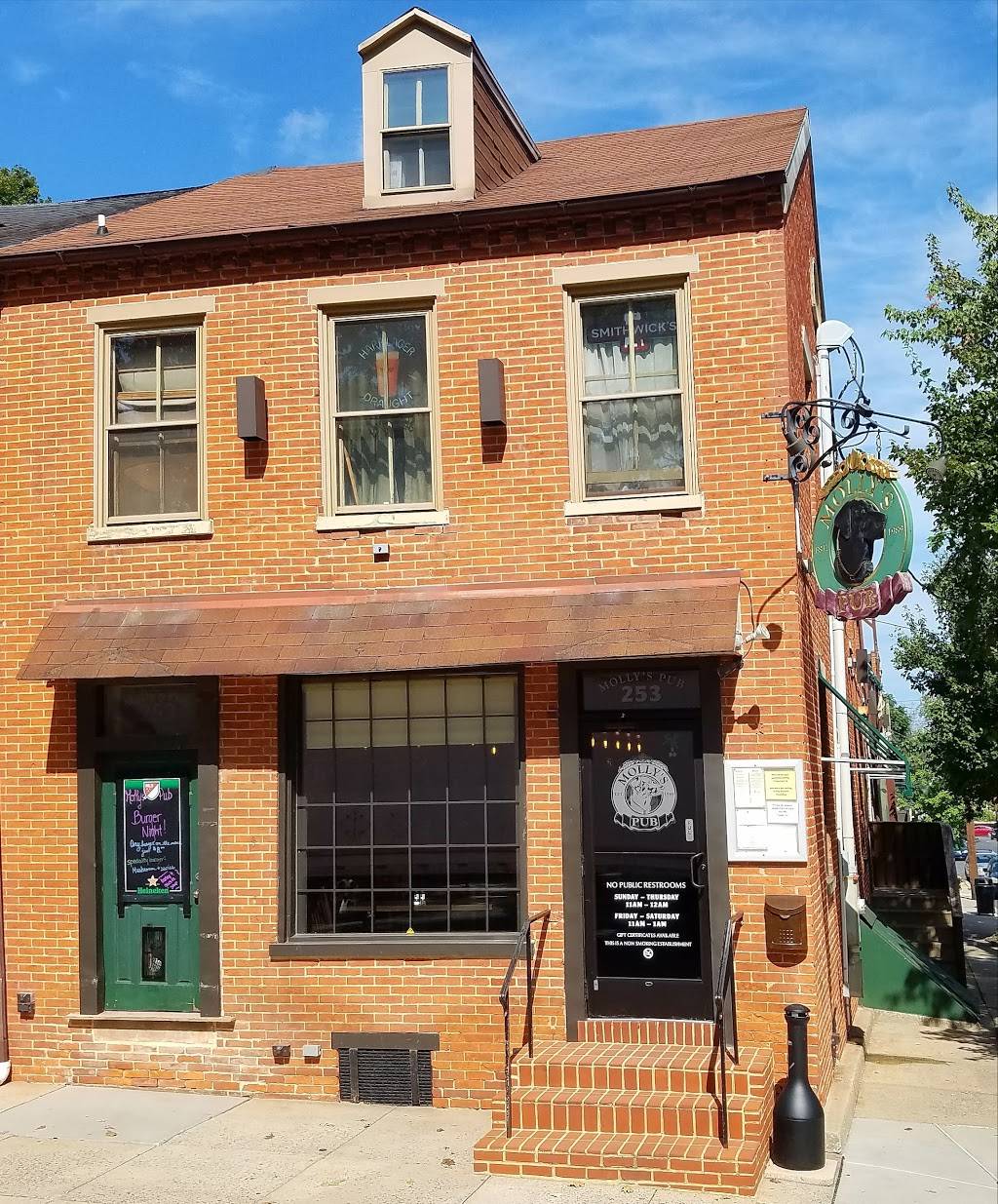 Mollys Pub | restaurant | 253 E Chestnut St, Lancaster, PA 17602, USA | 7178244535 OR +1 717-824-4535