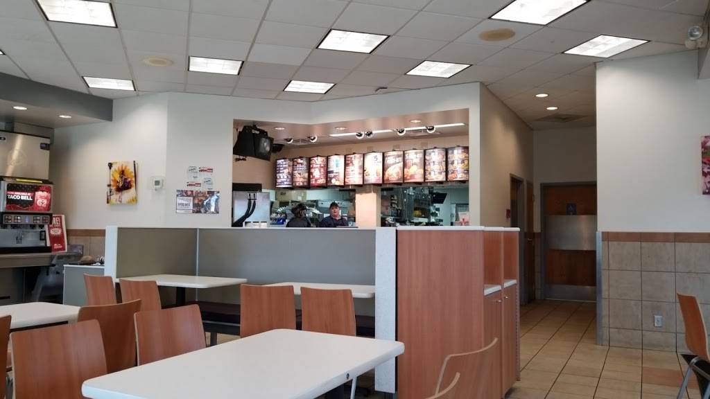 Taco Bell | meal takeaway | 38706 14th Ave, North Branch, MN 55056, USA | 6512370544 OR +1 651-237-0544