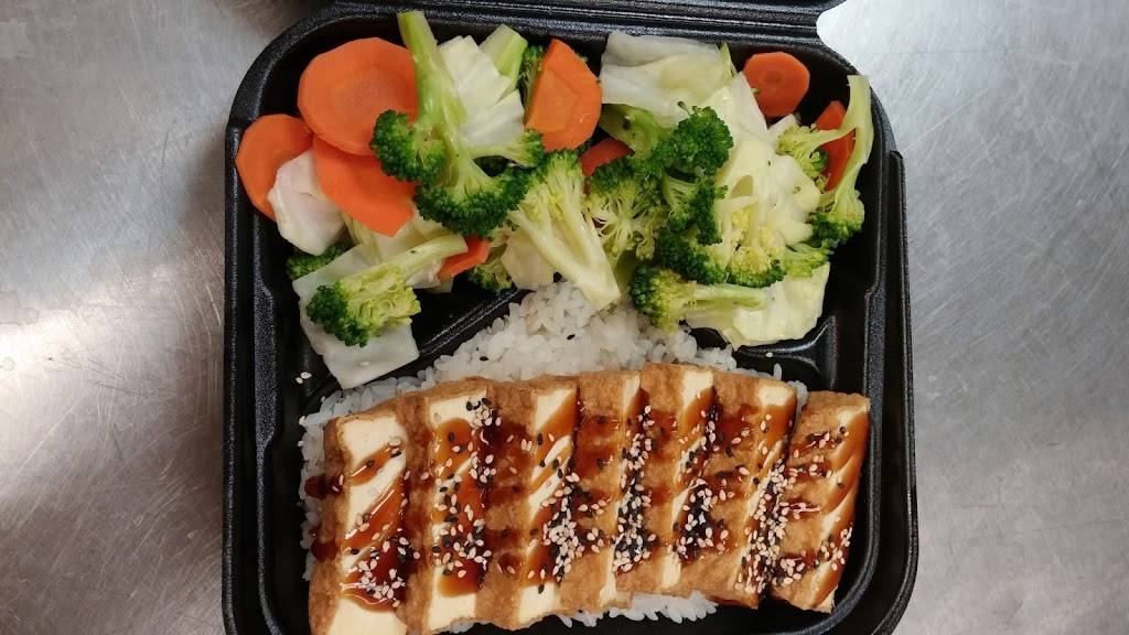 Yogis Grill Scottsdale | restaurant | 10629 N Scottsdale Rd #105, Scottsdale, AZ 85254, USA | 4808901200 OR +1 480-890-1200