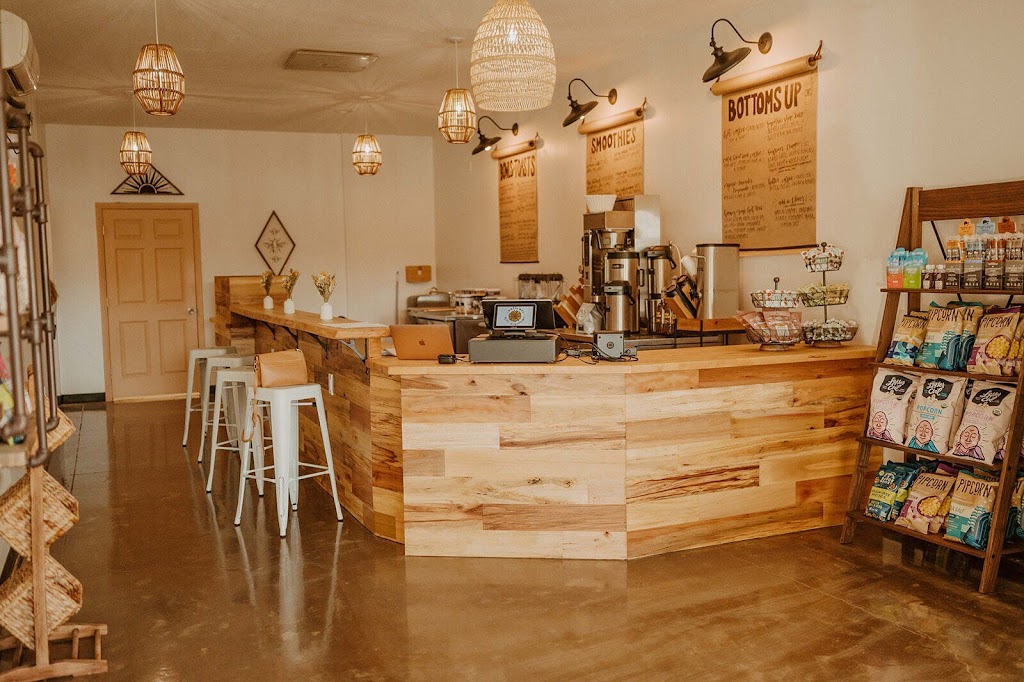 Sunflower Smoothie Cafe | restaurant | 208 College Hwy Suite C, Southwick, MA 01077, USA | 4137848447 OR +1 413-784-8447