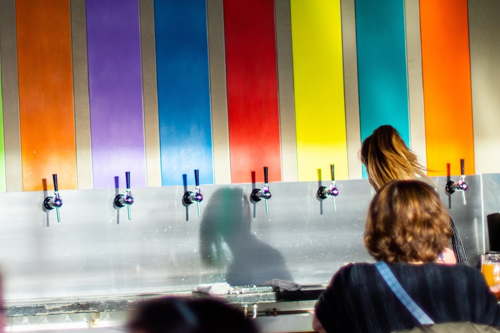 Wild Mind Artisan Ales | restaurant | 6031 Pillsbury Ave, Minneapolis, MN 55419, USA | 6122861777 OR +1 612-286-1777