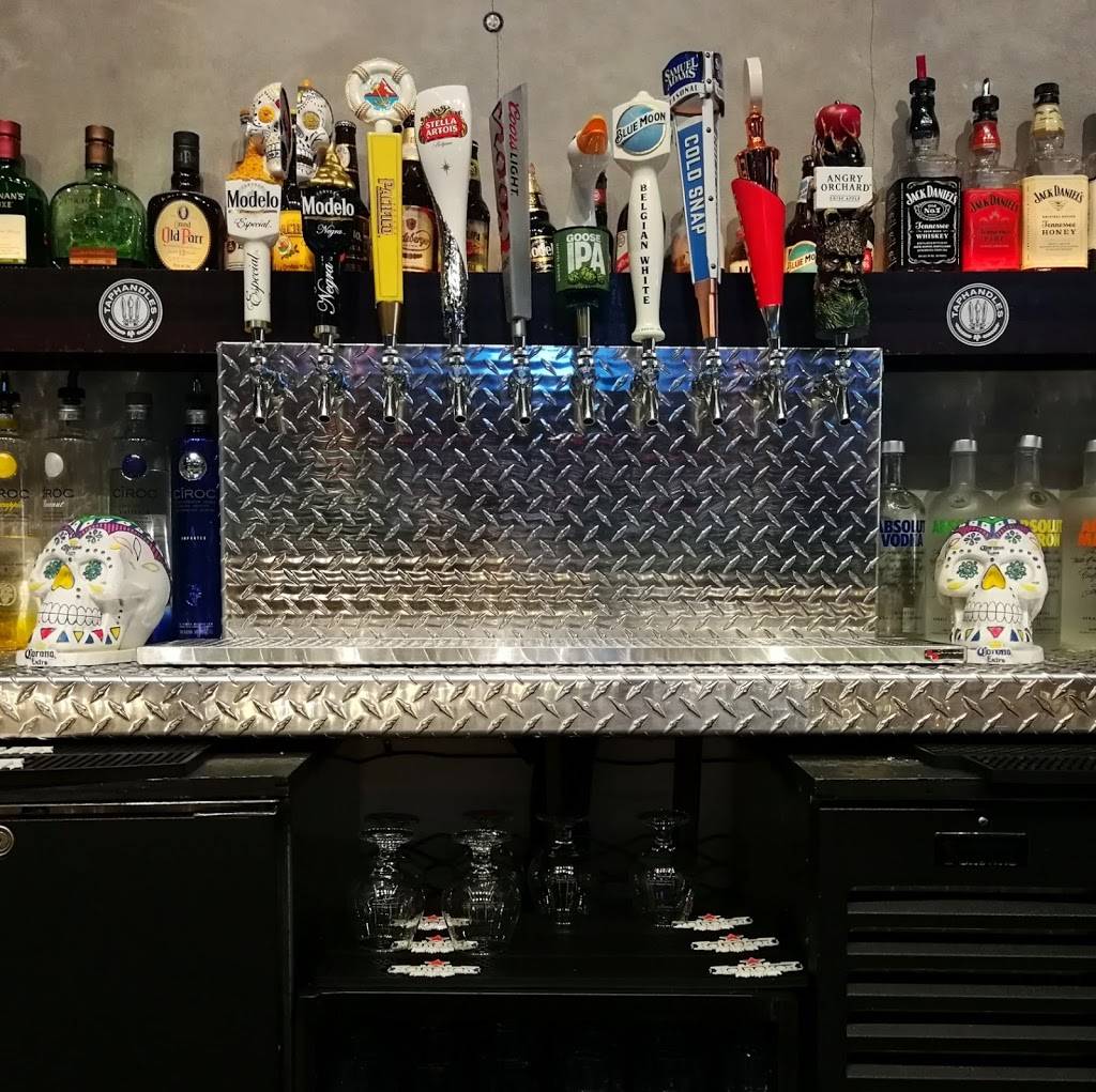 El Jefe Sport Cantina | restaurant | 186 Dyckman St, New York, NY 10040, USA | 6464550155 OR +1 646-455-0155