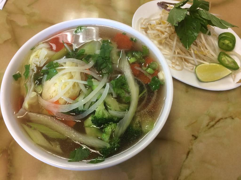 Top Pho | restaurant | 4420 Pacific Hwy E, Fife, WA 98424, USA | 2535173027 OR +1 253-517-3027