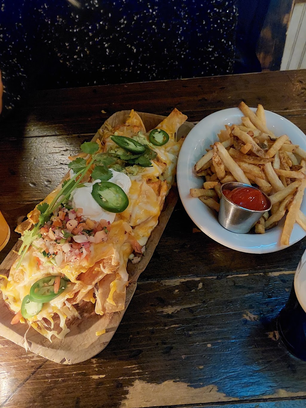 The Gem Saloon | restaurant | 375 3rd Ave, New York, NY 10016, USA | 6466127757 OR +1 646-612-7757