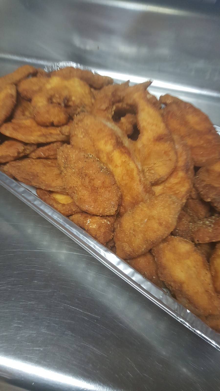 Penelope ‘s BBQ | restaurant | 1200 S 17th Ave, Maywood, IL 60153, USA | 7083443599 OR +1 708-344-3599