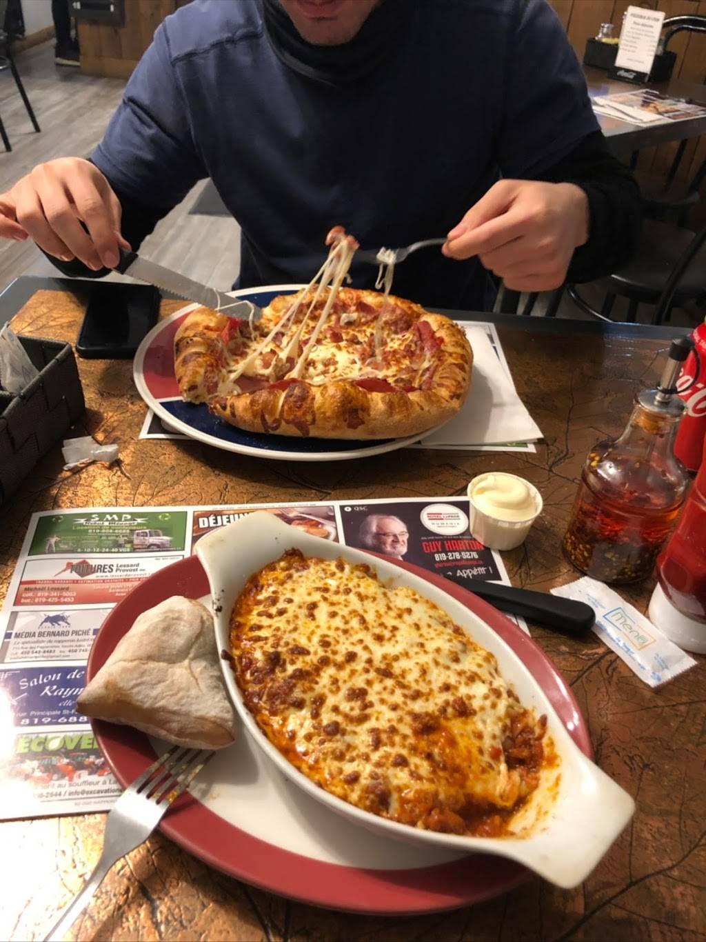 Pizzeria Du Coin | restaurant | 2391 Rue Principale, Saint-Faustin--Lac-Carré, QC J0T 1J1, Canada | 8196882828 OR +1 819-688-2828