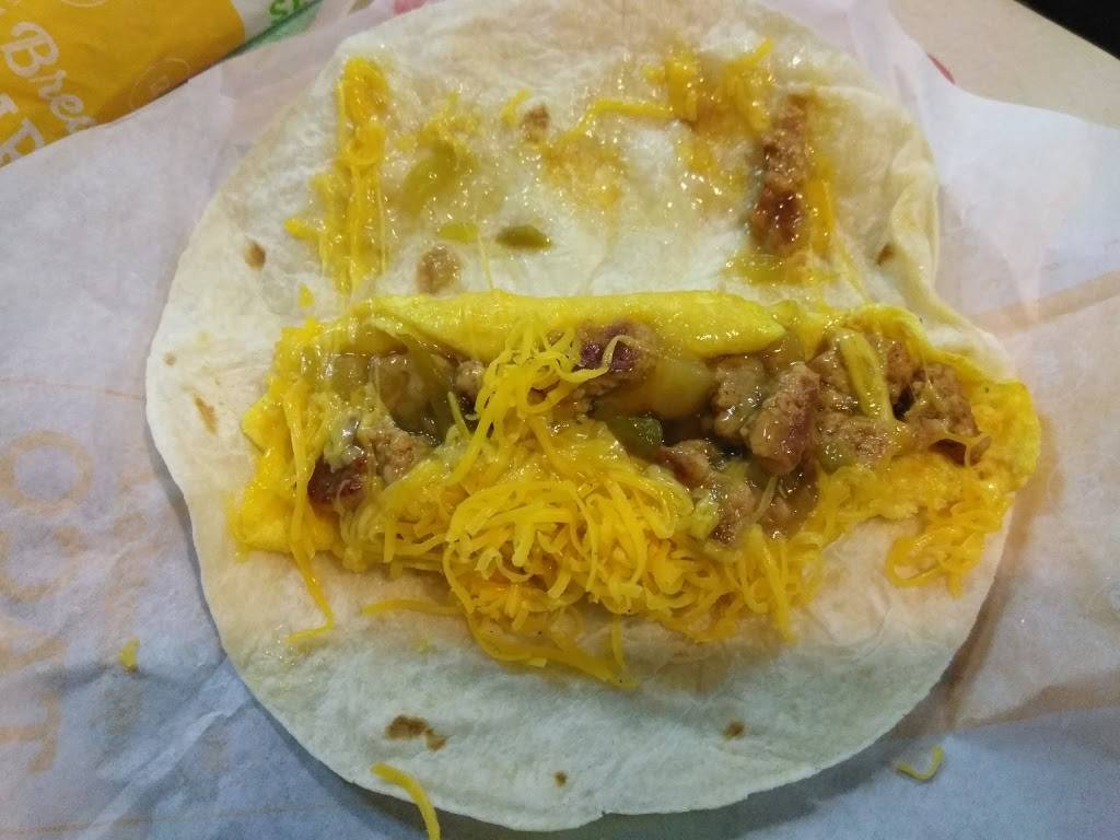 Del Taco | meal takeaway | 2000 S 3230 W, Salt Lake City, UT 84104, USA | 8019529037 OR +1 801-952-9037