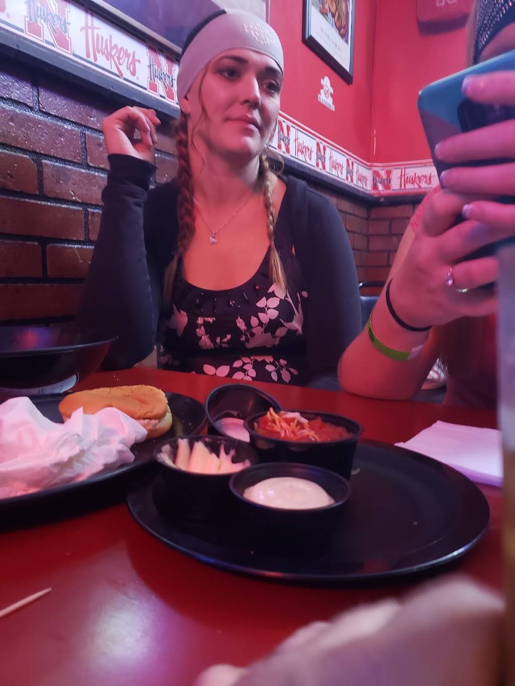 Cappys Hotspot Bar & Grill | restaurant | 5560 S 48th St, Lincoln, NE 68516, USA | 4024211424 OR +1 402-421-1424