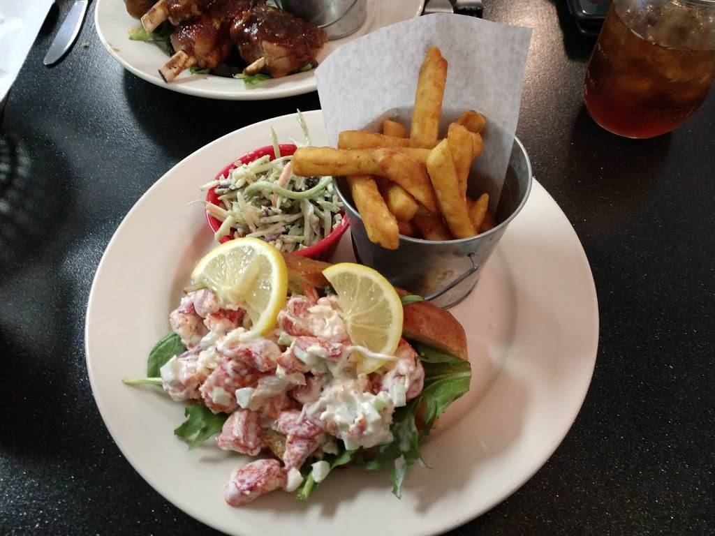 Izzy Bellas Foodz Inc. | restaurant | 666 Saratoga Rd, Gansevoort, NY 12831, USA | 5184302626 OR +1 518-430-2626