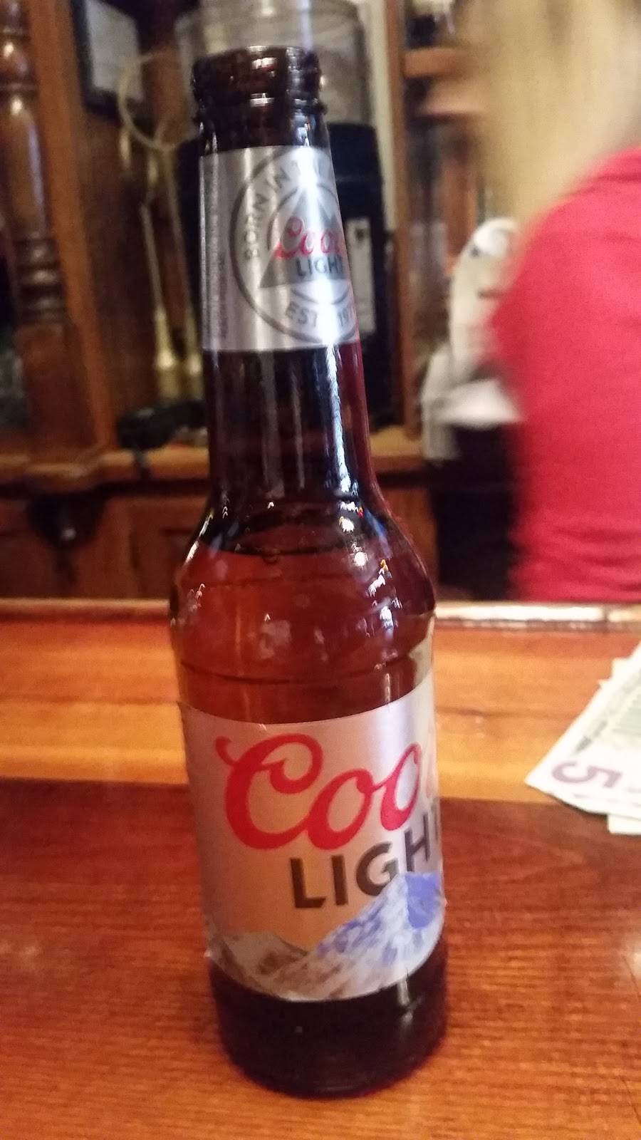 Badges Bar & Grille | restaurant | 9 E Pittsburgh St, Greensburg, PA 15601, USA | 7248375511 OR +1 724-837-5511