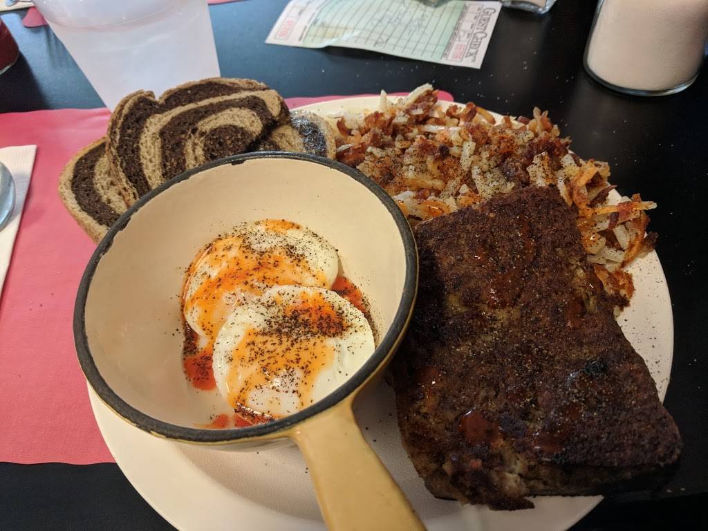 Chattys | restaurant | 3130 Pricetown Rd, Fleetwood, PA 19522, USA | 6109294707 OR +1 610-929-4707