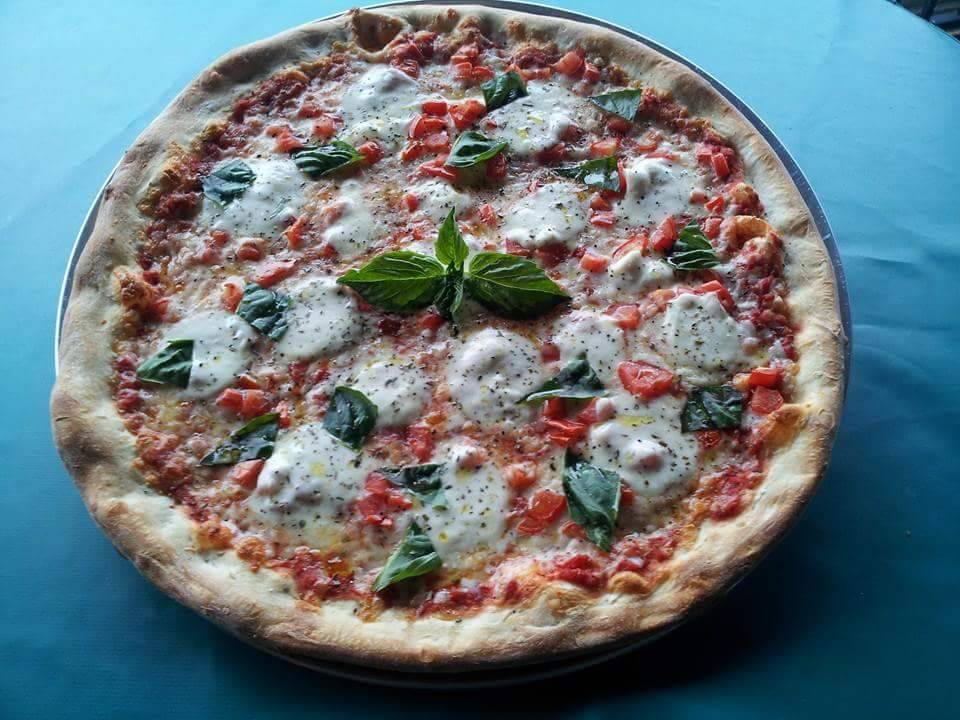 Papa Joes Pizza & Italian Restaurant | restaurant | 960 Colonial Grand Ln, Lake Mary, FL 32746, USA | 4079363300 OR +1 407-936-3300