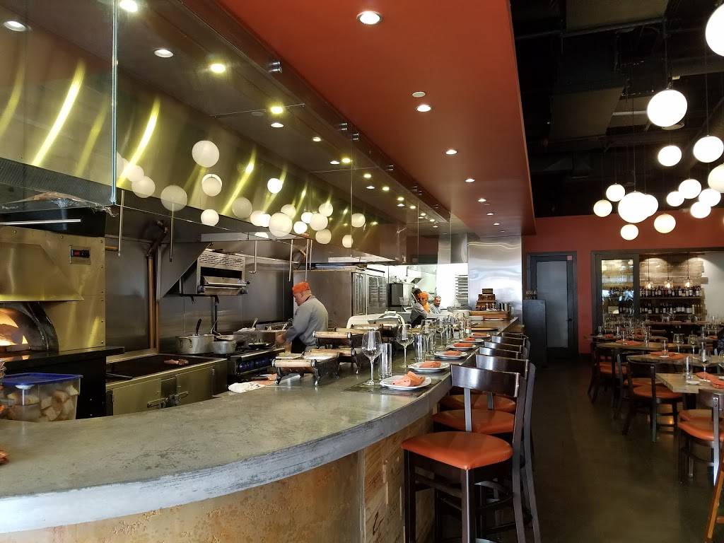 Sal & Pimienta Kitchen | restaurant | 818 Town and Country Blvd #105, Houston, TX 77024, USA | 8328490097 OR +1 832-849-0097