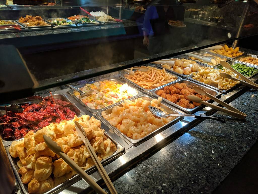 Great Moon Buffet | restaurant | 1200 S Robert St, West St Paul, MN 55118, USA | 6515540558 OR +1 651-554-0558