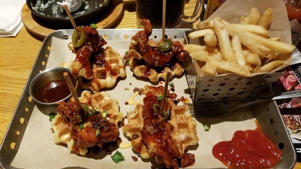 Chilis Grill & Bar | meal takeaway | 25987 US Hwy 19 N, Clearwater, FL 33763, USA | 7277993505 OR +1 727-799-3505