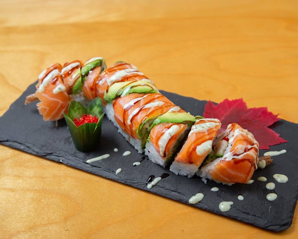 Tokyo Sushi | meal takeaway | 751 The Queensway, Etobicoke, ON M8Z 1M8, Canada | 6473512928 OR +1 647-351-2928