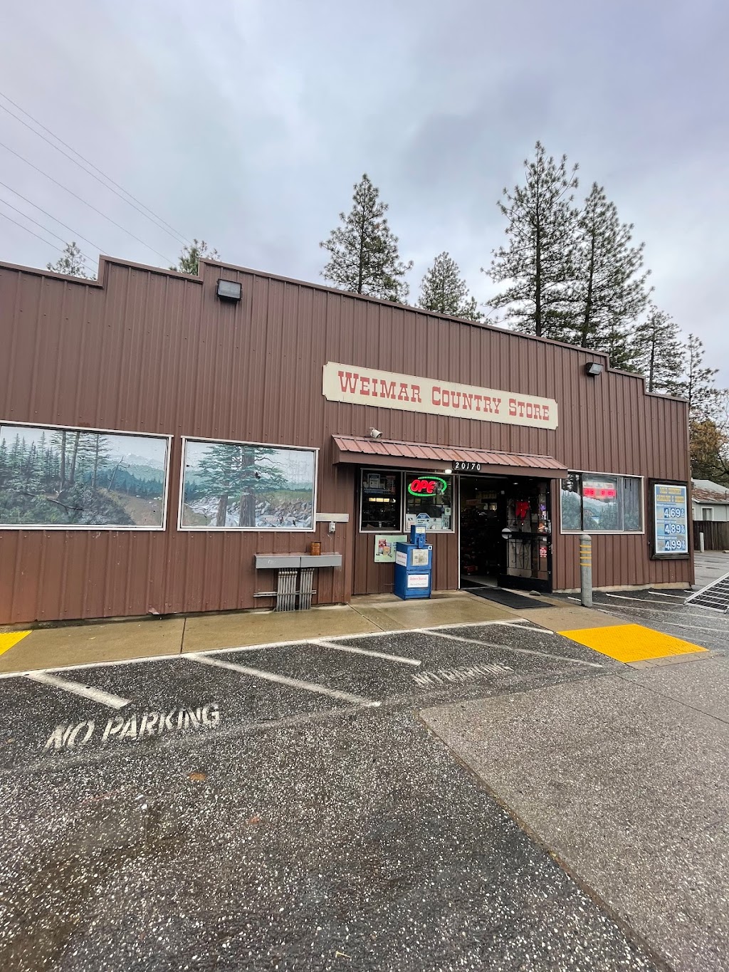 Weimar Country Store & Gas | restaurant | 20170 Paoli Ln, Colfax, CA 95713, USA | 5306374277 OR +1 530-637-4277
