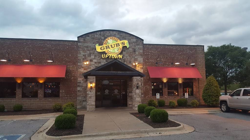 Grubs Uptown | restaurant | 3467 N Shiloh Dr, Fayetteville, AR 72703, USA | 4795824782 OR +1 479-582-4782