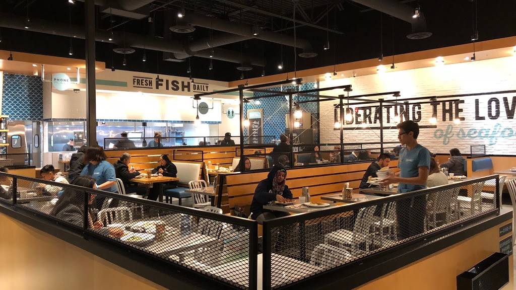 California Fish Grill | restaurant | 153-C Serramonte Center, Daly City, CA 94015, USA | 6505175712 OR +1 650-517-5712