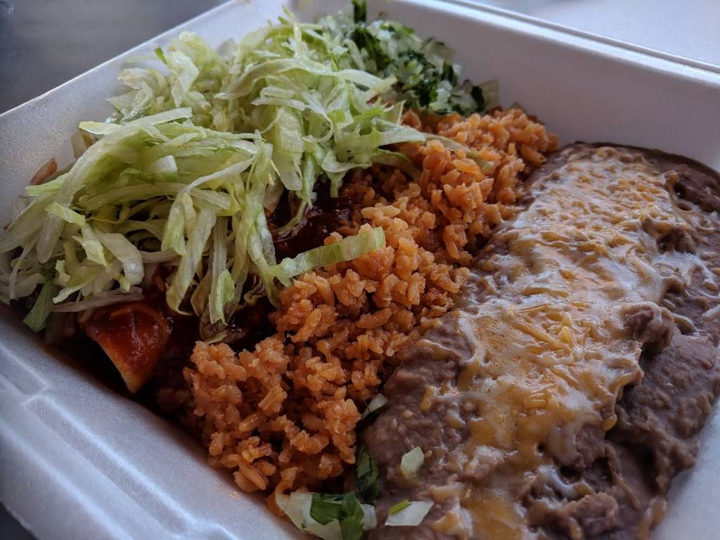 Resturante y Taquería "el mandilon" | restaurant | 36975 AZ-84, Stanfield, AZ 85172, USA | 5202333221 OR +1 520-233-3221