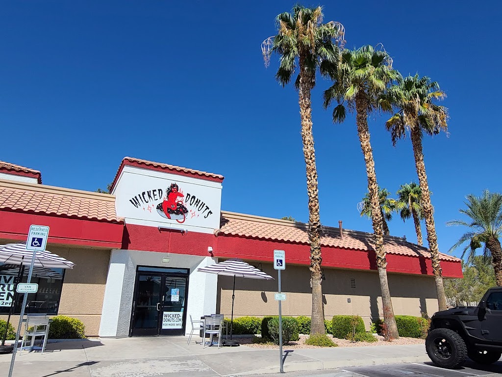 Wicked Donuts | restaurant | 9490 W Lake Mead Blvd, Las Vegas, NV 89134, USA | 7252048615 OR +1 725-204-8615