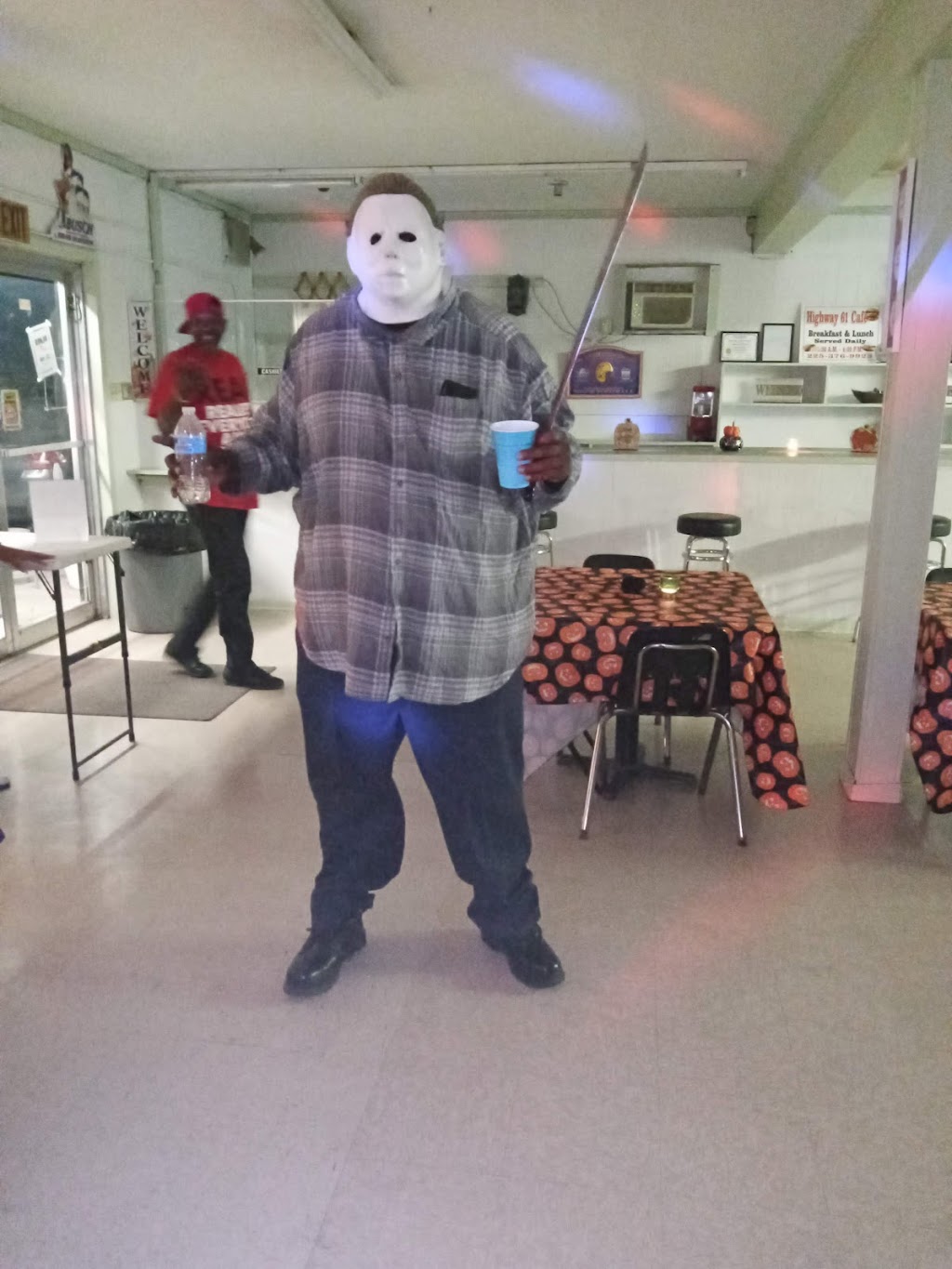 Highway 61 Cafe | restaurant | 13150 Scenic Hwy, Baton Rouge, LA 70807, USA | 2253769923 OR +1 225-376-9923