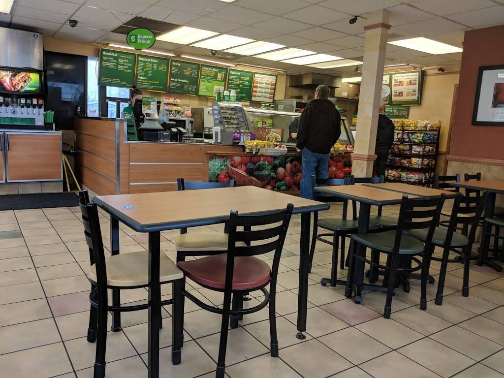 Subway | meal takeaway | 2701 Broadway, Sacramento, CA 95818, USA | 9163453059 OR +1 916-345-3059