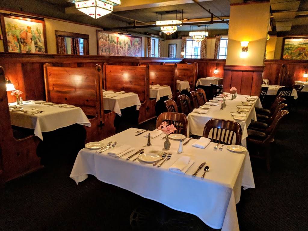 McMenamins Black Rabbit Restaurant | restaurant | 2126 SW Halsey St, Troutdale, OR 97060, USA | 5034923086 OR +1 503-492-3086