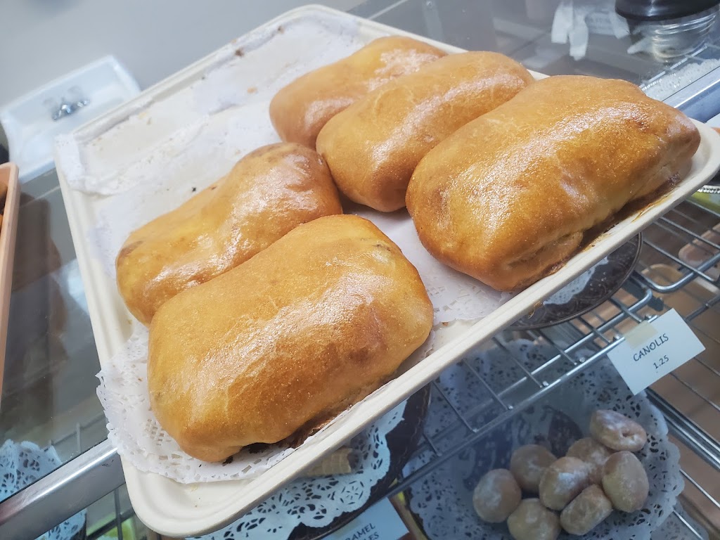 Slavinka Food | bakery | 208 Clayton St, Brush, CO 80723, USA | 9704676776 OR +1 970-467-6776