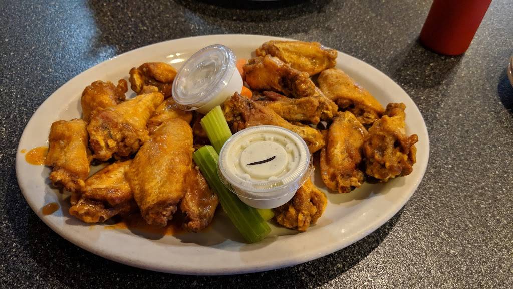 Wing-It | restaurant | 11018 Old St Augustine Rd, Jacksonville, FL 32257, USA | 9042626652 OR +1 904-262-6652