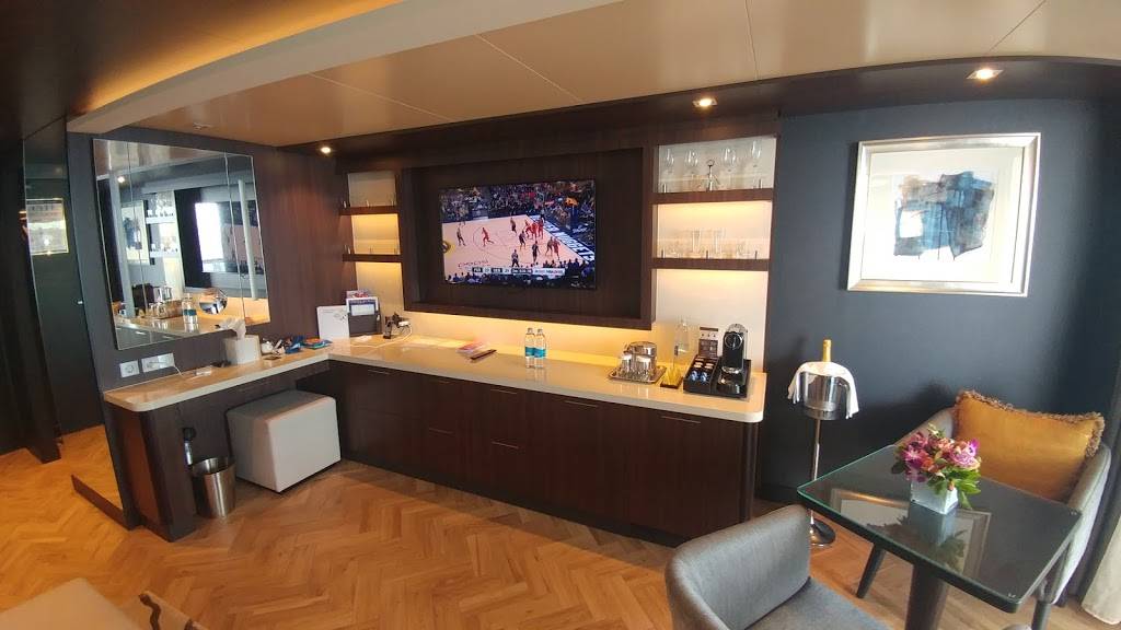 Anthonys Fish Bar | restaurant | Seattle, WA 98121, USA | 4254550732 OR +1 425-455-0732