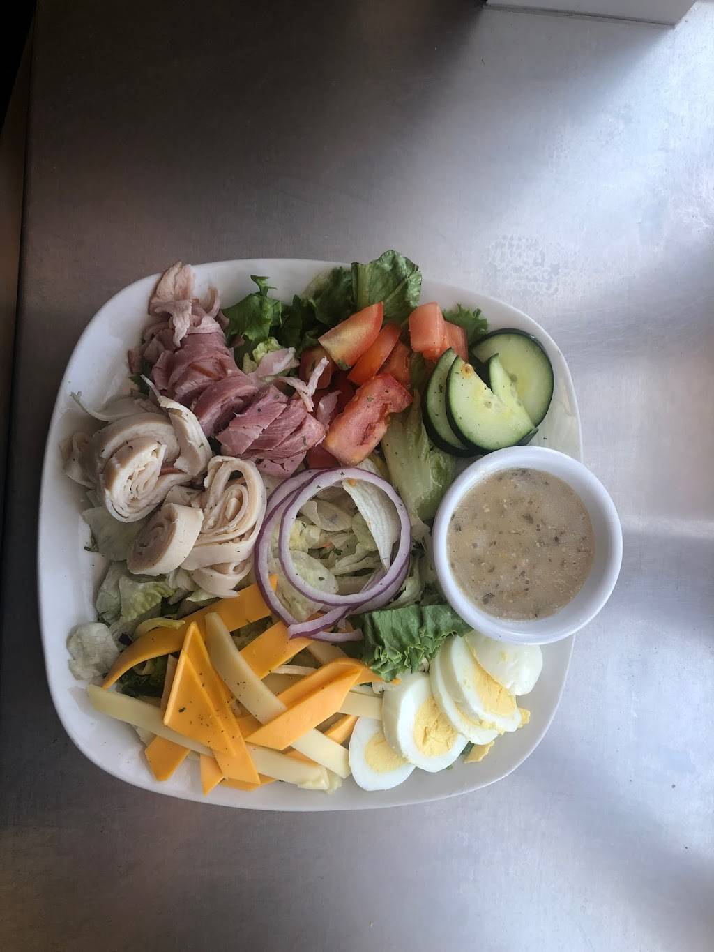 Flashbacks Diner | restaurant | 13856 S Sunland Gin Rd, Arizona City, AZ 85123, USA | 5204941250 OR +1 520-494-1250