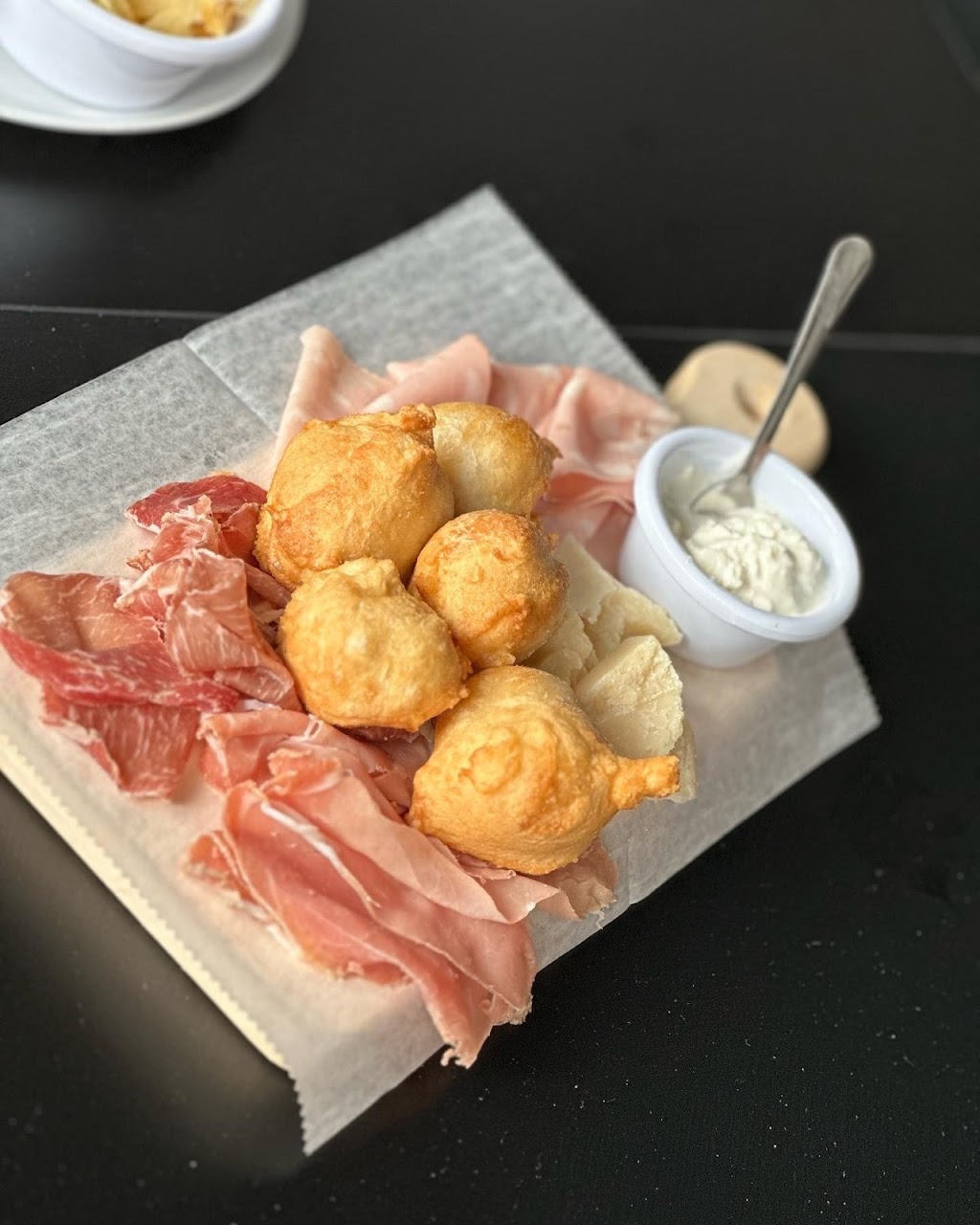 YOSTERIA - Enoteca & Mercato | restaurant | 914 Main St, Pittsburgh, PA 15215, USA | 4124083186 OR +1 412-408-3186