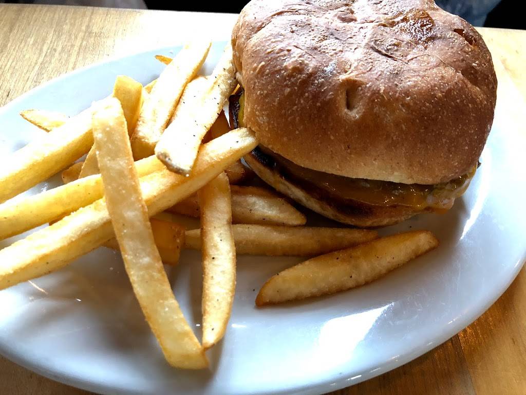 First & Union Kitchen | restaurant | 101 Union Ave, Snohomish, WA 98290, USA | 3605681682 OR +1 360-568-1682