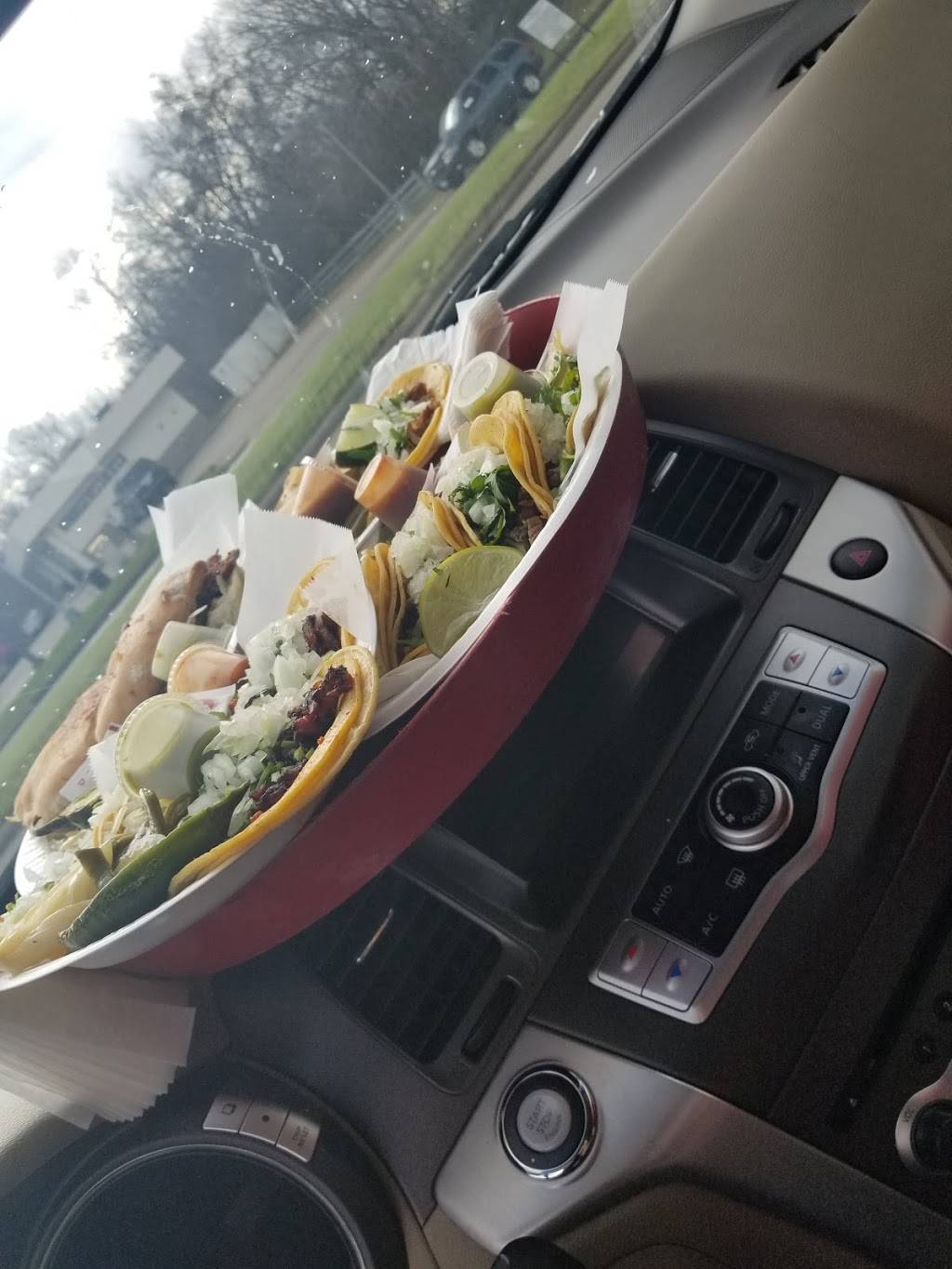 Taqueria MI Raza | restaurant | 9501-, 9531 N Houston Rosslyn Rd, Houston, TX 77088, USA | 8328815816 OR +1 832-881-5816