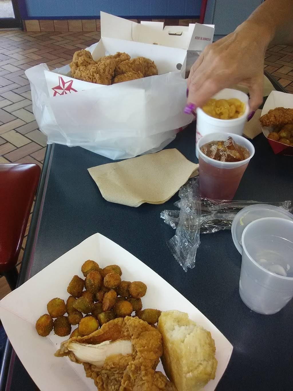 Churchs Chicken | restaurant | 8023 West Ln, Stockton, CA 95210, USA | 2094751547 OR +1 209-475-1547