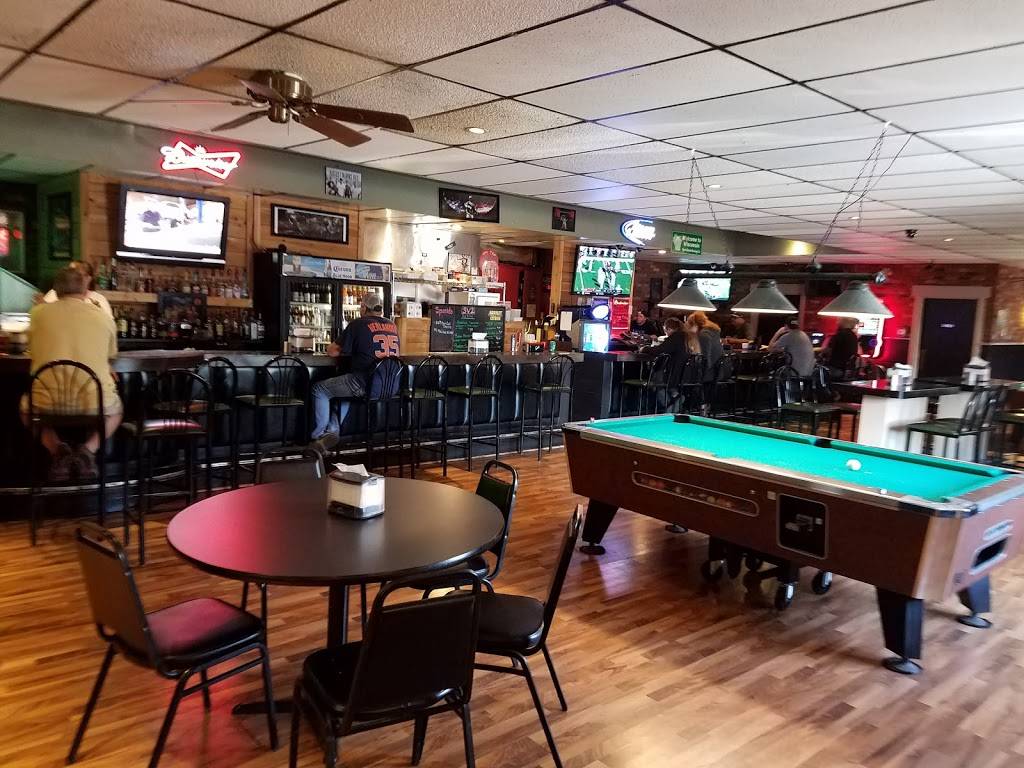 SV2 Pub & Grill | restaurant | 1911 University Ave, Green Bay, WI 54302, USA | 9207704467 OR +1 920-770-4467