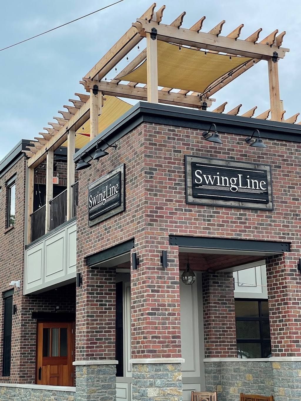 SwingLine Madeira | restaurant | 7710 Railroad Ave, Cincinnati, OH 45243, USA | 5134077444 OR +1 513-407-7444