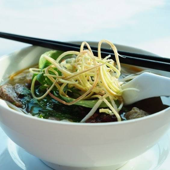 Golden Palace | restaurant | 321 Nashua St #6, Milford, NH 03055, USA | 6036731323 OR +1 603-673-1323