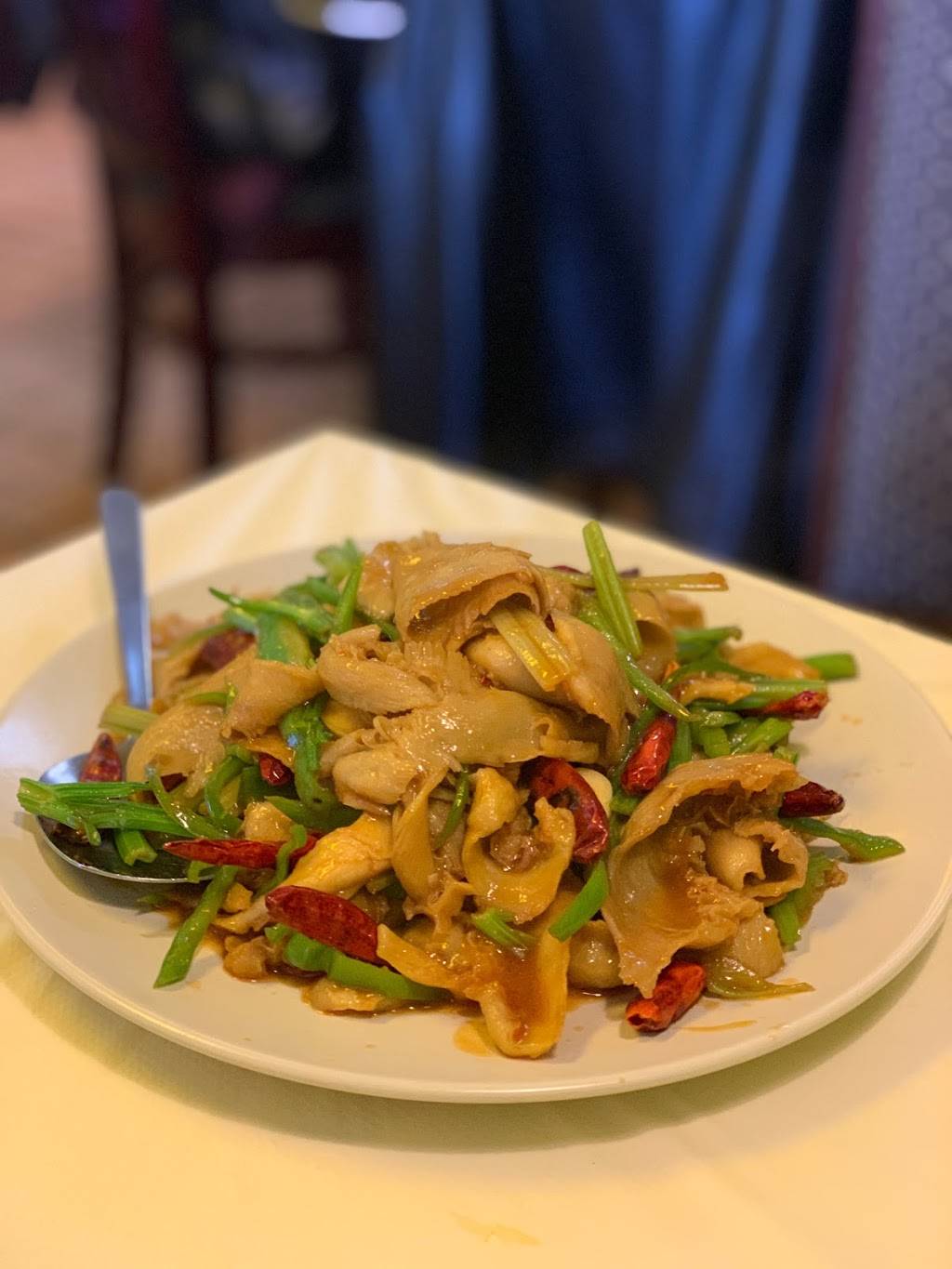 Moms Kitchen | restaurant | 22 Fox Hunt Dr, Bear, DE 19701, USA | 3028362498 OR +1 302-836-2498