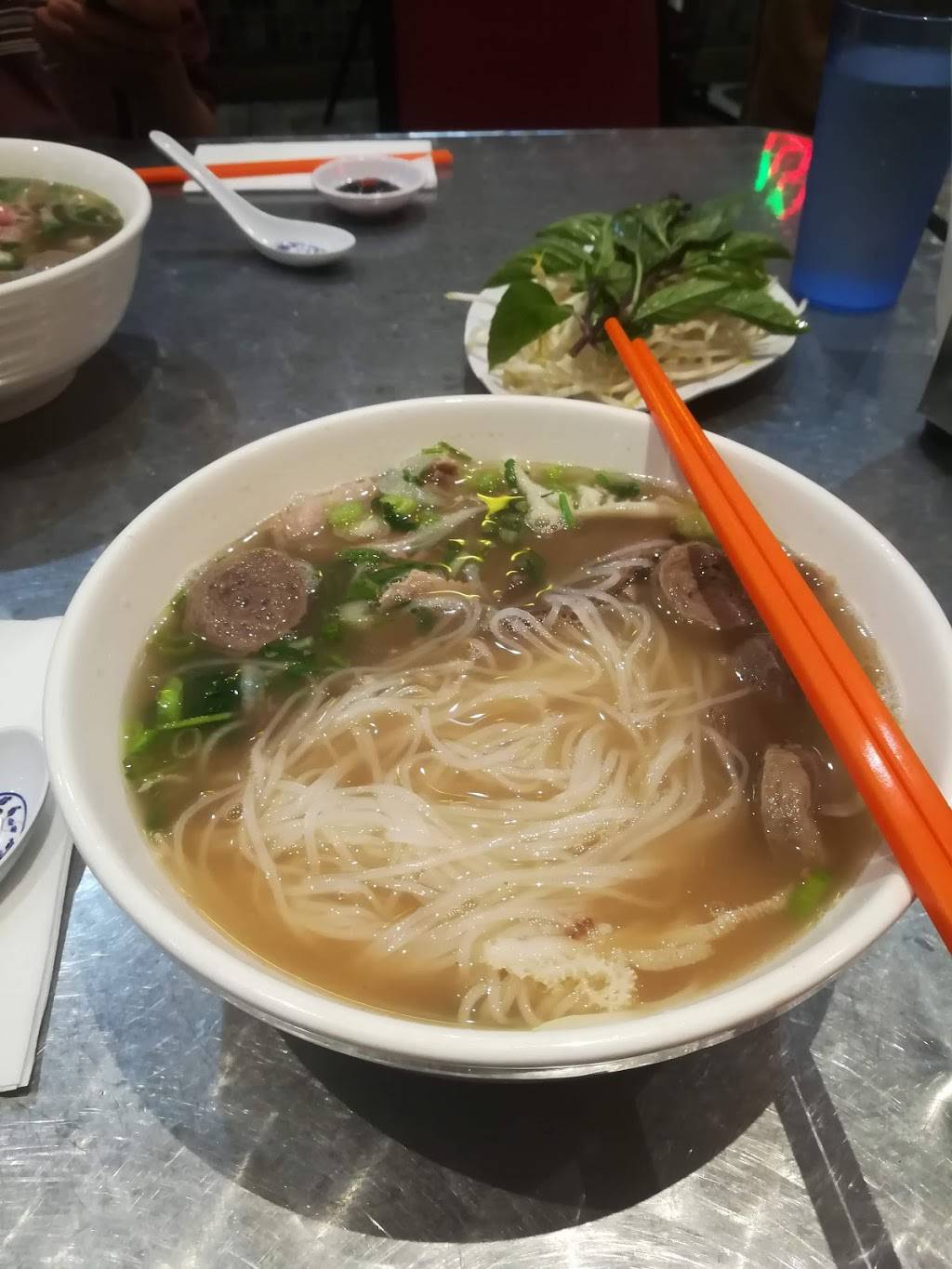 Golden Saigon | restaurant | 2428 San Bruno Ave, San Francisco, CA 94134, USA | 4155081918 OR +1 415-508-1918