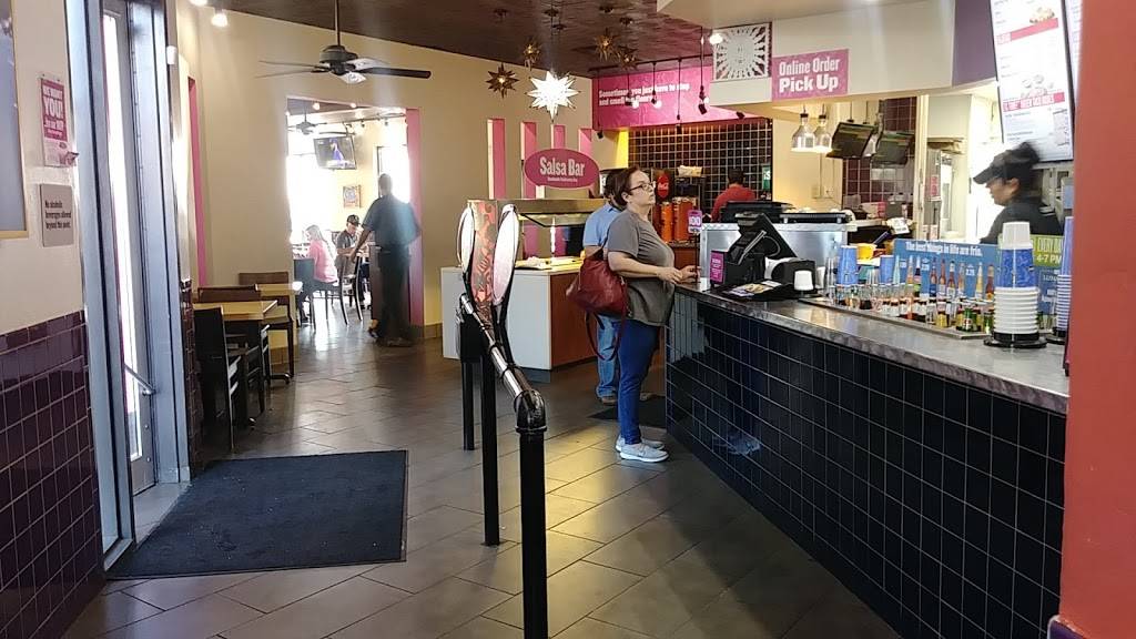 Taco Cabana | restaurant | 2347 E Southcross, San Antonio, TX 78223, USA | 2105322422 OR +1 210-532-2422