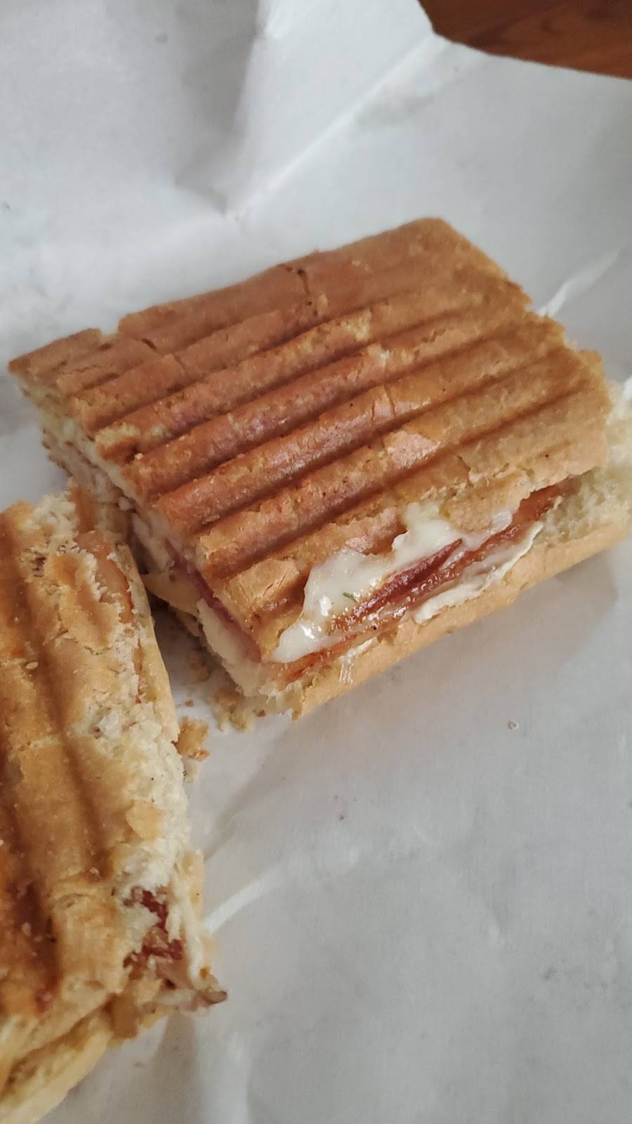 Toasty-subs | restaurant | 2025 S MacArthur Blvd, Springfield, IL 62704, USA | 2176795664 OR +1 217-679-5664