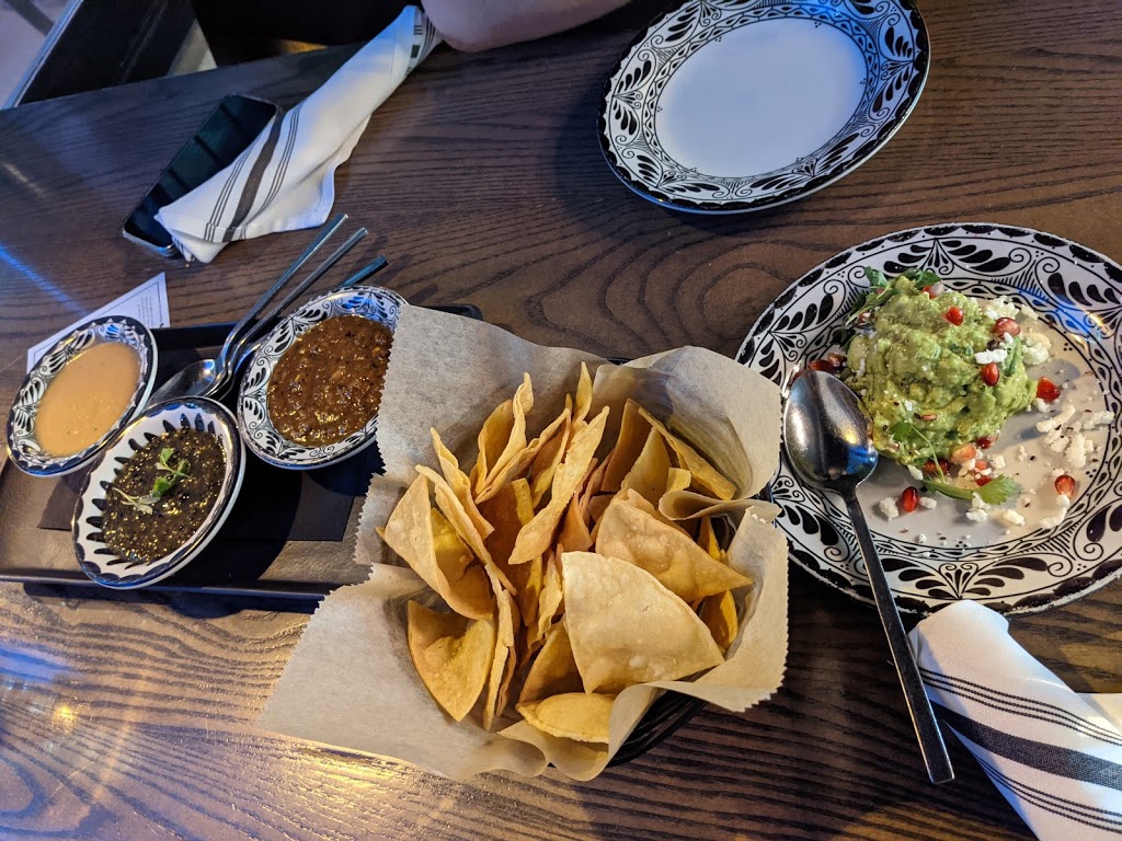 La Josie | restaurant | 740 W Randolph St, Chicago, IL 60661, USA | 3129292900 OR +1 312-929-2900