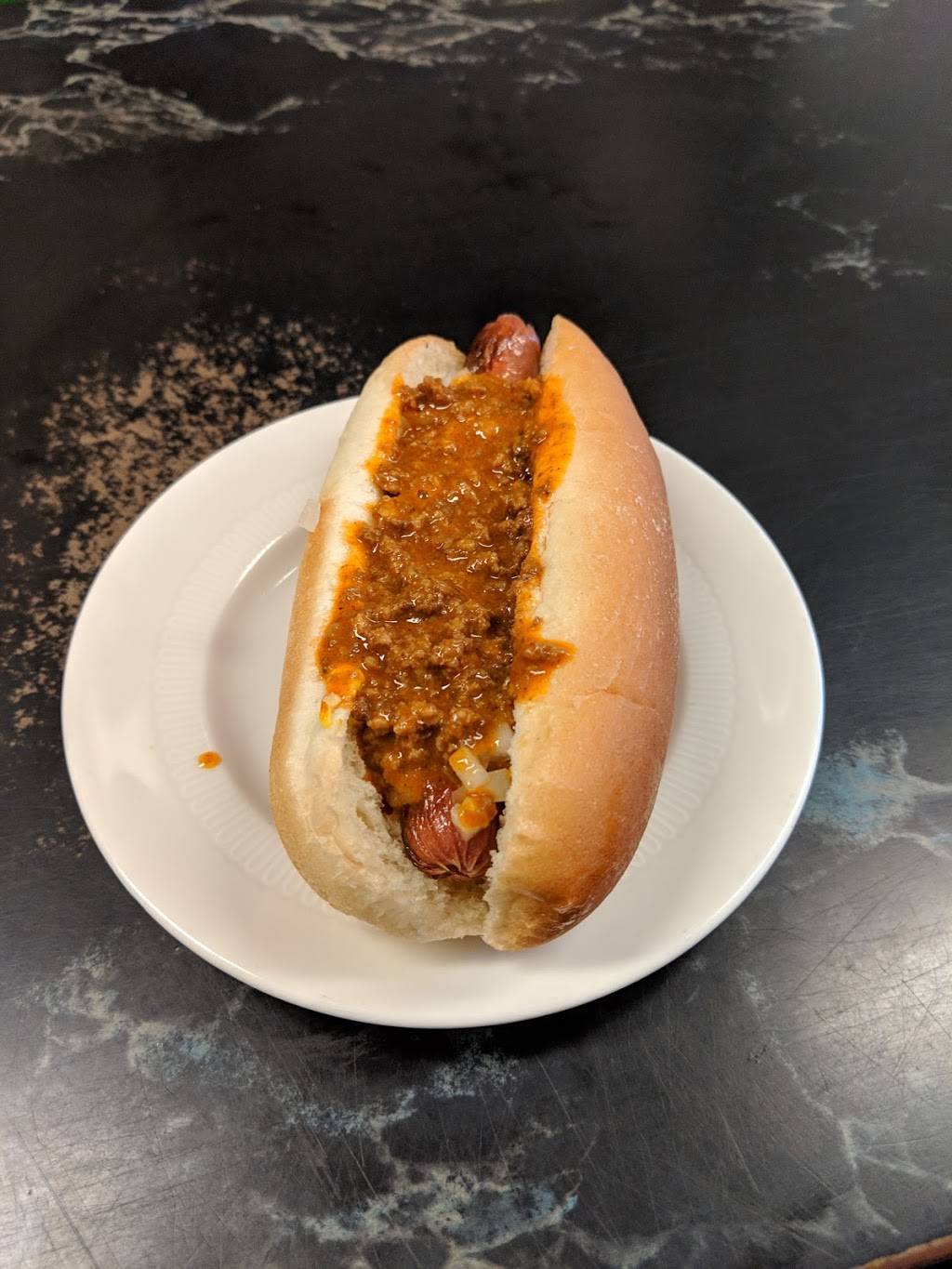 Old Fashion Hot Dogs | meal takeaway | 4008 Lorain Ave, Cleveland, OH 44113, USA | 2166314460 OR +1 216-631-4460