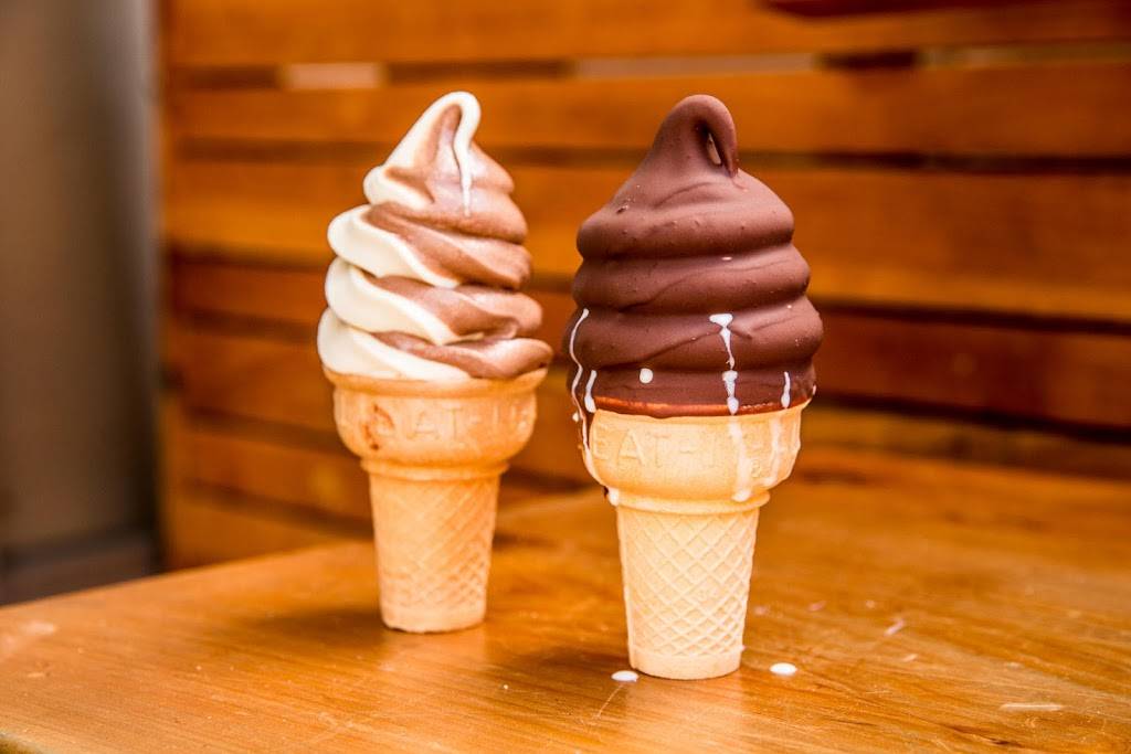 Super Duper Burgers | restaurant | Terminal 3, 780 S Airport Blvd, San Francisco, CA 94128, USA | 6508218211 OR +1 650-821-8211