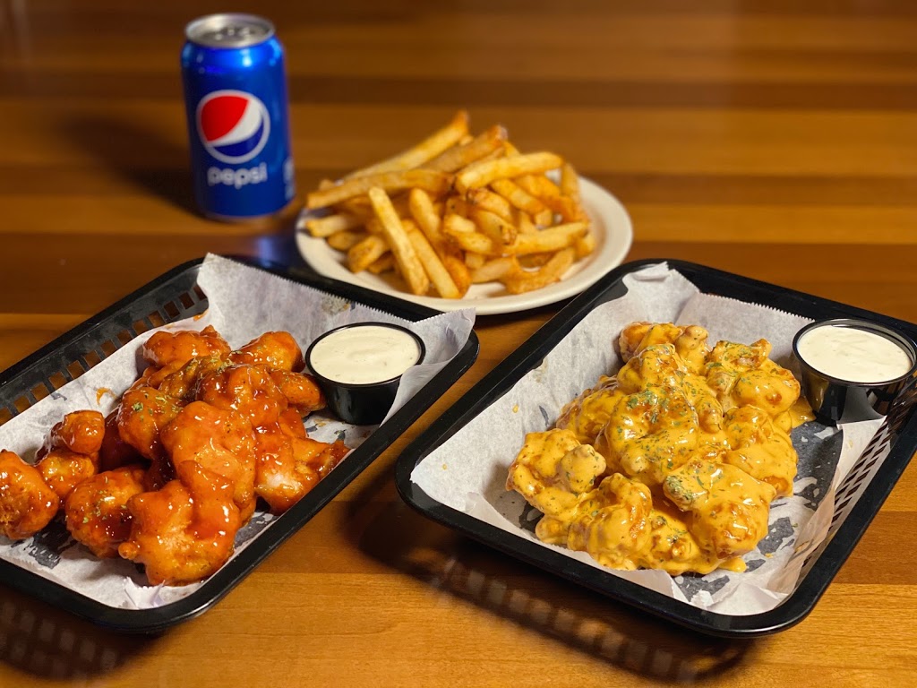Wing Run | restaurant | 324 S Racine Ave, Chicago, IL 60607, USA | 3123748915 OR +1 312-374-8915